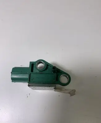 Volkswagen PASSAT B6 Airbag deployment crash/impact sensor 3C0909606