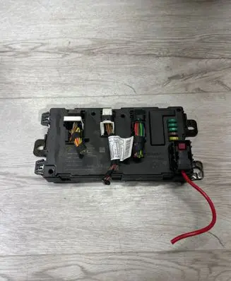 BMW 3 F30 F35 F31 Central body control module 9298960 003022060 003000002