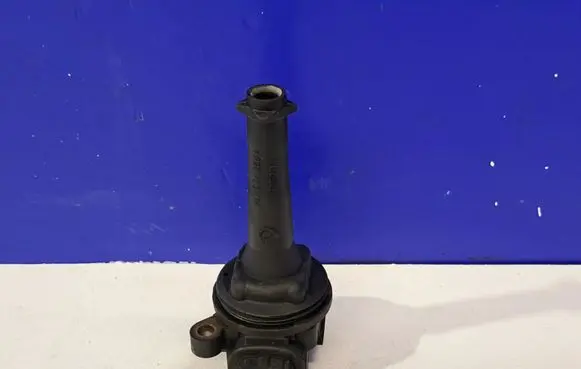 Volvo S60 High voltage ignition coil 30713416 0221604001