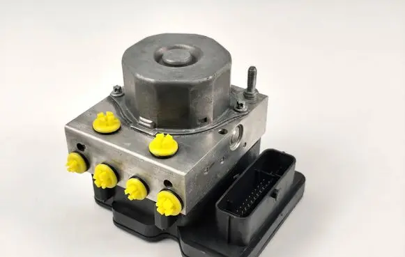 Fiat Panda III ABS Pump 51965448 0265243906 0265956367