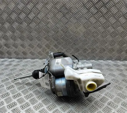 Volkswagen Caddy Brake booster 5R4614105F 0204N01036