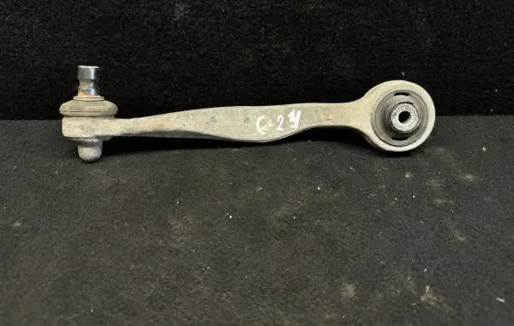 Volkswagen PASSAT B5.5 Front control arm