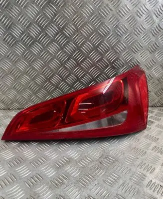 Audi Q5 SQ5 Rear/tail lights 8R0945094