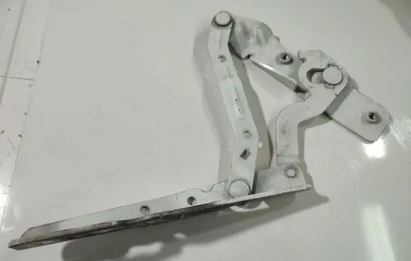 Ford C-MAX II Engine bonnet/hood hinges AM5116801AHLH