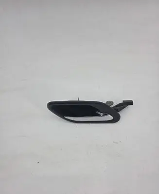 BMW 7 E38 Front door interior handle 8226050