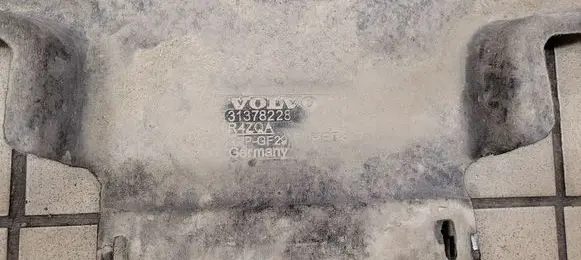 Volvo V40 Rear underbody cover/under tray 31378228
