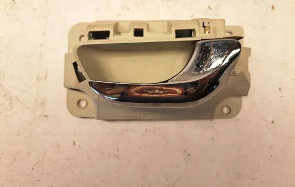 Volvo S80 Rear door interior handle 09170046