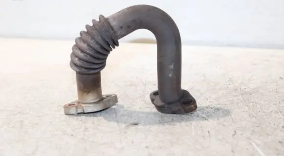 Volkswagen Caddy EGR valve line/pipe/hose 03P131521B