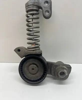 Volvo V40 Alternator belt tensioner 