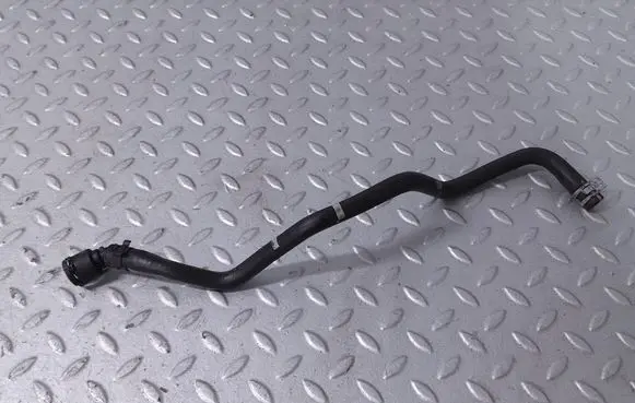 Mercedes-Benz A W177 Engine coolant pipe/hose A6082000500 6082000500