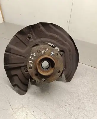 BMW X3 F25 Front wheel hub