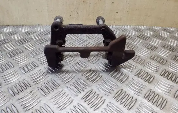 Audi Q5 SQ5 Brake caliper pad carrier rear 