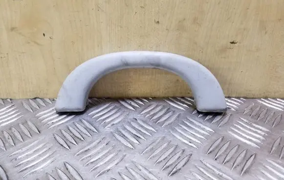 Mercedes-Benz E W211 Front interior roof grab handle A2118100051