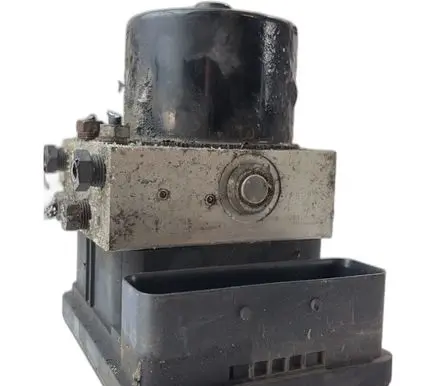 Ford Kuga I Master brake cylinder AV412C405AA 10020604104 10096001433