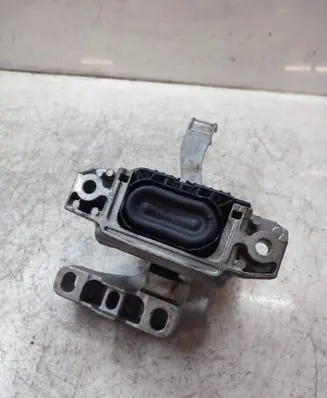 Seat Leon IV Engine mount bracket 5WA199262 5WA199262AM