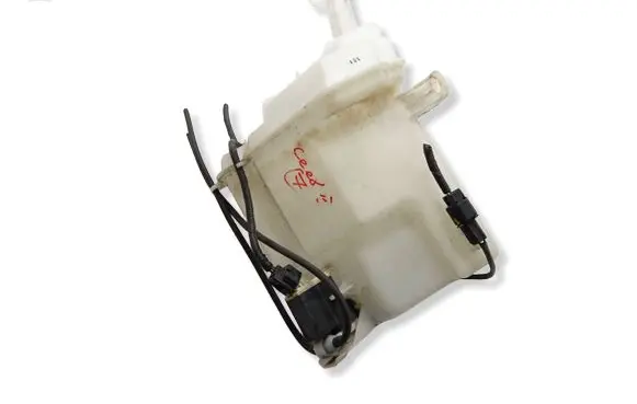 KIA Ceed Windshield washer fluid reservoir/tank WYM