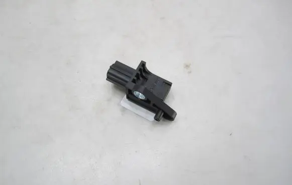 Volkswagen PASSAT B7 Airbag deployment crash/impact sensor 5N0959351B