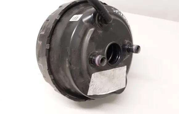 Volkswagen Scirocco Brake booster
