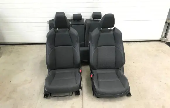 Seat set