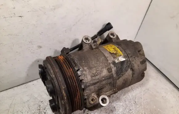 Ford Focus Air conditioning (A/C) compressor (pump)