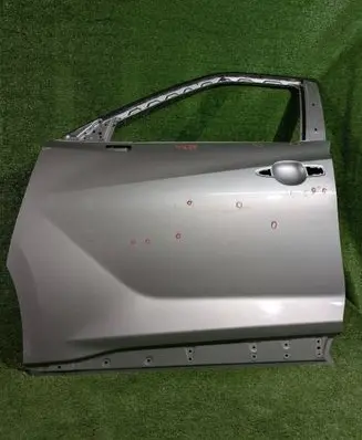 Nissan Juke II F16 Front door