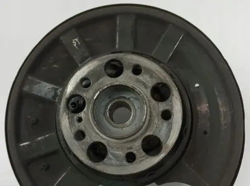 Mercedes-Benz E W212 Rear wheel hub