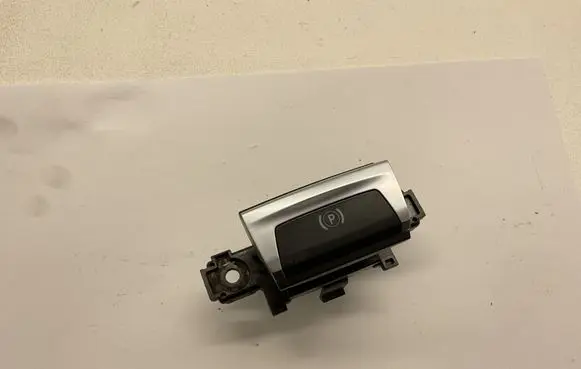 Peugeot 308 Hand parking brake switch 96785851 032142601