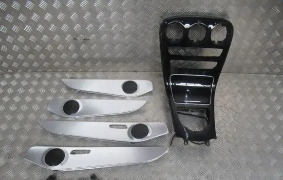 Mercedes-Benz C W205 Dashboard A2057204622