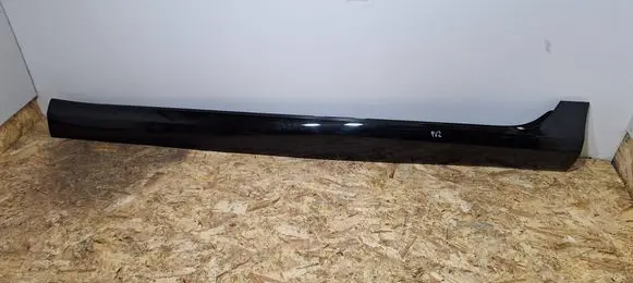 Volvo S90, V90 Sill 31386125