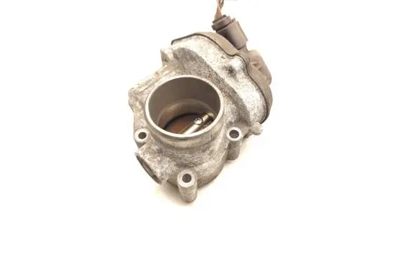 Ford Focus Electric throttle body valve VP2S6U9E927F