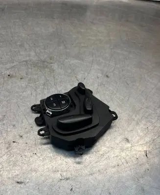 Mercedes-Benz E W211 Seat control switch 2118207810