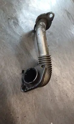Nissan Qashqai EGR valve line/pipe/hose