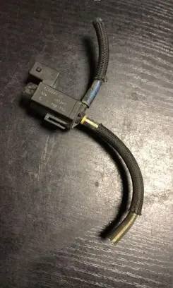 BMW X5 E53 Vacuum valve 722341