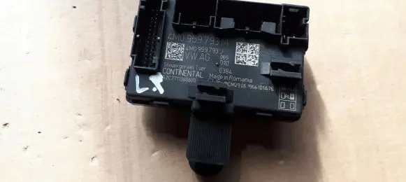 Audi A4 S4 B9 Door control unit/module 4M0959793M