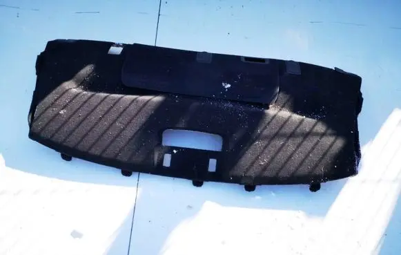 Lexus IS 220D-250-350 Parcel shelf