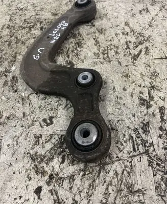 Audi A4 S4 B9 Rear upper control arm/wishbone