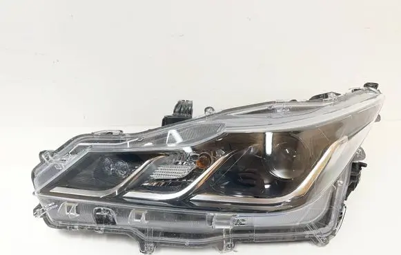 Toyota Corolla E210 E21 Headlight/headlamp 8115002T31