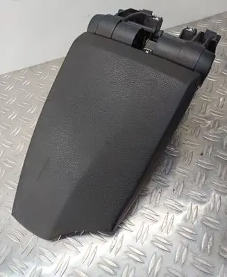 BMW 1 E81 E87 Armrest 9110501