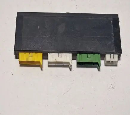 BMW 5 E34 Comfort/convenience module 5DK00696507 071120373C 8368571