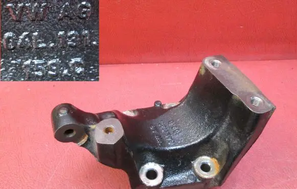 Audi A4 S4 B9 Engine mounting bracket 04L131159C
