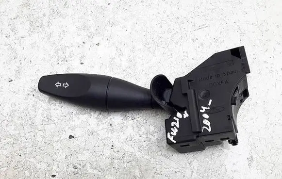 Ford Fusion Indicator stalk 1S7T13335AE
