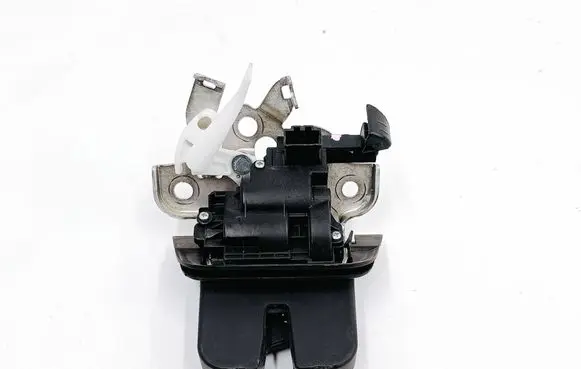 Audi Q7 4L Tailgate/trunk/boot lock/catch/latch 4F9827505