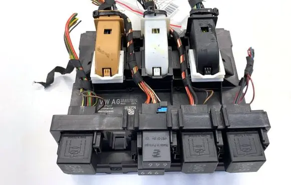 Volkswagen PASSAT B7 Other control units/modules 3AA937087Q