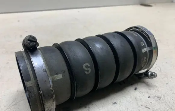 Citroen C4 Grand Picasso Intercooler hose/pipe 9687511280