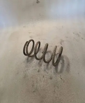 Toyota RAV 4 (XA20) Rear coil spring