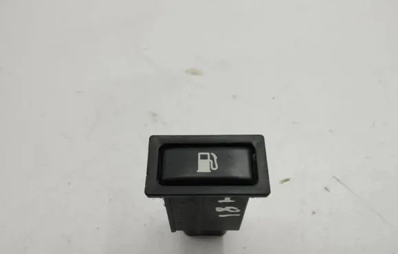 Toyota Avensis T250 Fuel tank opening switch 156795 5660H76
