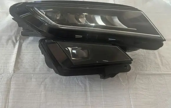 Skoda Kodiaq Headlight/headlamp 566941016F