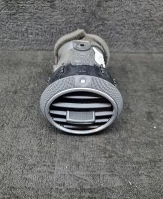 Audi A3 S3 A3 Sportback 8P Dashboard side air vent grill/cover trim 8P0820901A 8P0820901A5PR 8P0820901D5PR