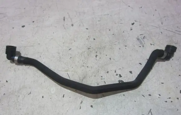 BMW 6 F06 Gran coupe Engine coolant pipe/hose 2284285