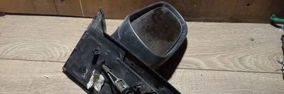 Volkswagen Fox Manual wing mirror E3012043